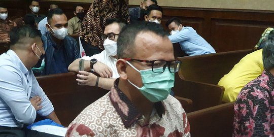 Kasus Suap Ekspor Benih Lobster, Edhy Prabowo Dituntut 5 Tahun Penjara