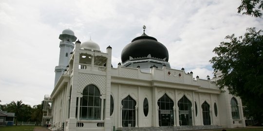 Menilik Masjid Rahmatullah Lampuuk, Pengingat Kedahsyatan Tsunami Aceh