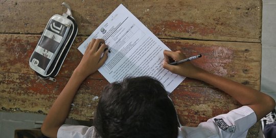 Pemprov Papua Larang Guru yang Belum Divaksinasi Masuk Kelas untuk Mengajar