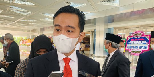 Gibran Izinkan Mal di Solo Tetap Buka, Tapi dengan Syarat