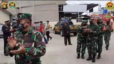 markas polisi mendadak didatangi puluhan anggota tni