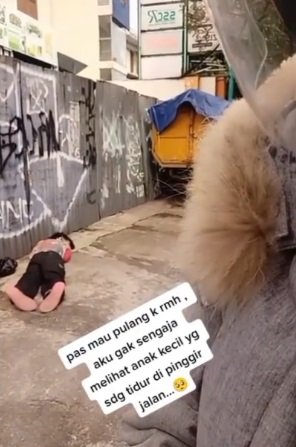 anak ngaku diusir orang tua dan tinggal di jalan