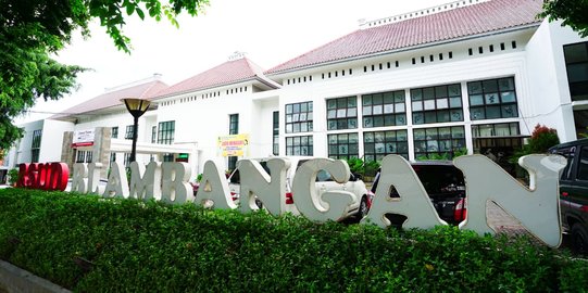 RSUD Blambangan Rekrut Relawan, Dokter sampai Juru Rawat Jenazah - Vimarsana News
