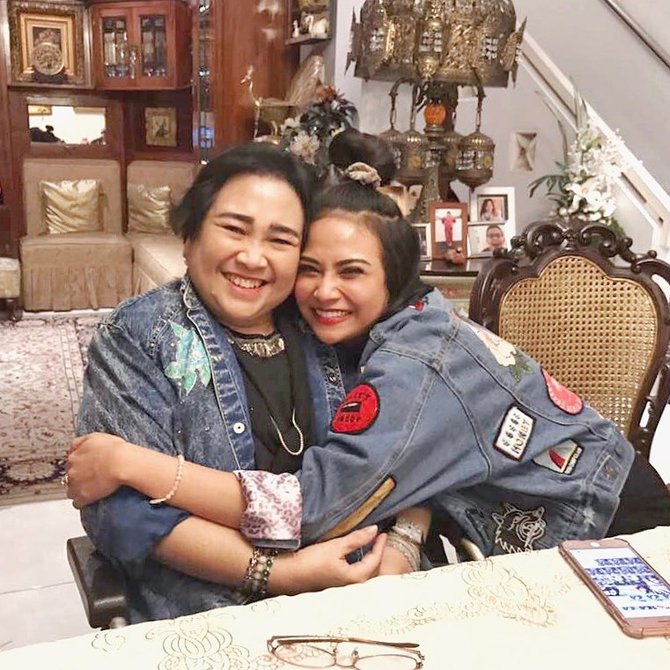 vanessa angel dan rachmawati soekarnoputri