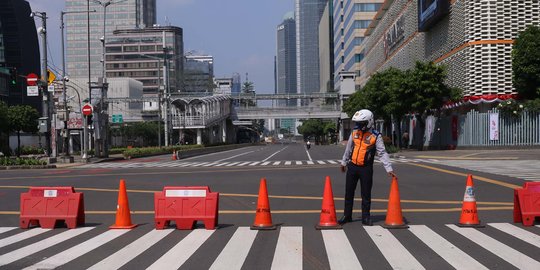 Pemerintah Klaim Hari Pertama PPKM Darurat Berjalan Lancar