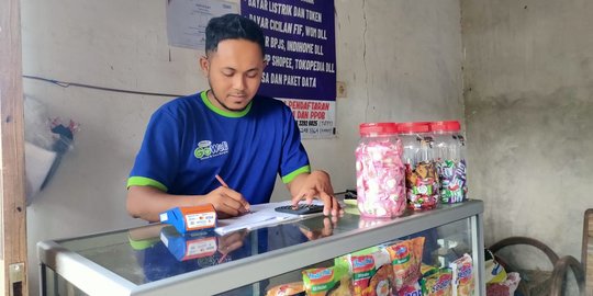 Kisah Ali, Banting Setir dari Karyawan Jadi Agen BRILink dan Kini Sukses