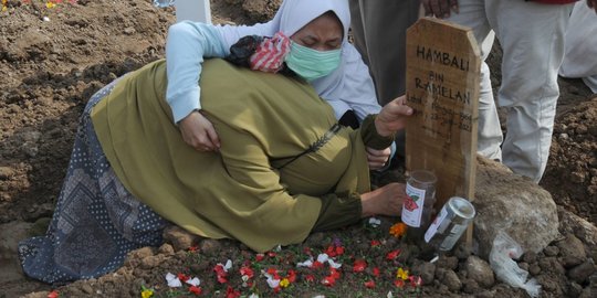 'Sudah Banyak Orang yang Kemarin Masih Bercanda Gurau dengan Kita, Sekarang Tiada'