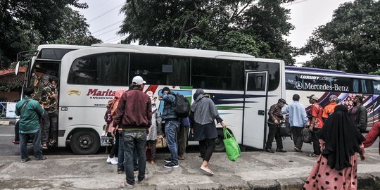 Mulai 5 Juli, Pelaku Perjalanan Wajib Miliki Hasil Negatif Covid-19 PCR atau Antigen