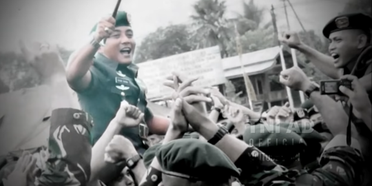 Kisah Komandan TNI Kaget Disandera Anak Buah, Disuruh Naik Mobil Diarak Ramai-ramai - Vimarsana News