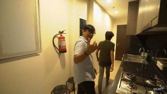 apartemen kenzy anak andre taulany