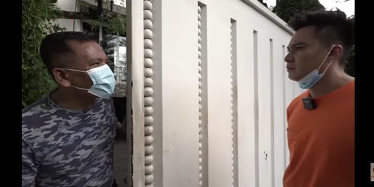 Baim Wong Bercandanya Bikin Syok, Ketuk Rumah Gedong Ngebet Minta Masuk - Vimarsana News