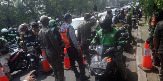 Dishub Depok Imbau Warga Patuh Penyekatan Jalan saat PPKM Darurat