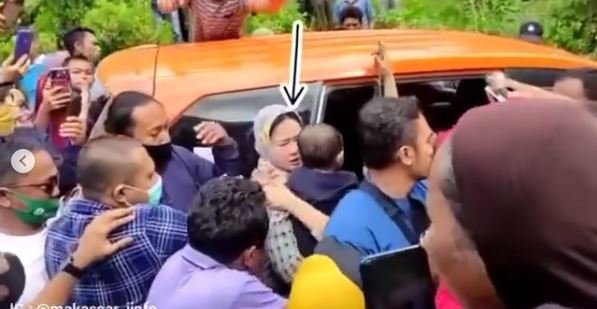 jadi dalang di balik pembunuhan suaminya sendiri wanita ini pura pura tangisi mendia