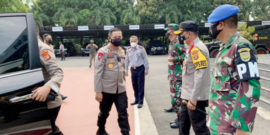 Batasi Mobilitas Warga ke Jakarta, Polda Lampung Mulai Sekat Pelabuhan Bakauheni