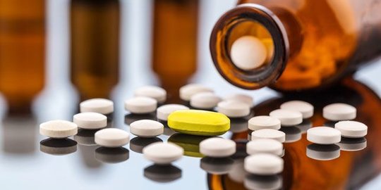 KPPU Sebut Kalimantan Hampir Tak Punya Stok Obat Covid-19