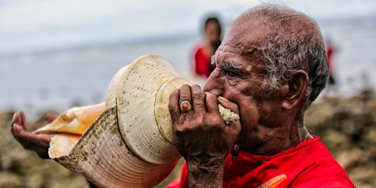 Opa Loli, Sang Maestro Orkestra Terompet Kerang Bersuara Merdu Asal Maluku