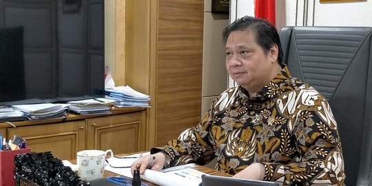 Menko Airlangga: Pertumbuhan Ekonomi Tergantung Pengendalian Virus Varian Delta