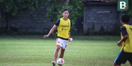 Latihan Mandiri Selama PPKM Darurat, Euro 2020 dan Copa America 2021 Jadi Hiburan Bek Muda Bali Unit - Vimarsana News