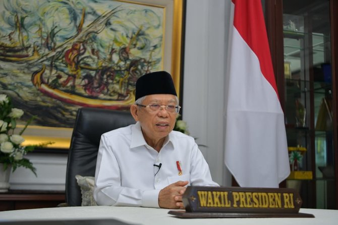 wapres maruf amin di peringatan hari ulang tahun otonomi daerah ke 25