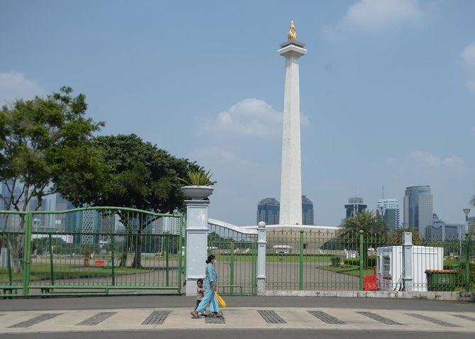 monas ditutup pada libur lebaran