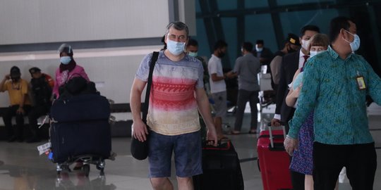 Ribuan WNA Tiba di Bandara Soetta Selama PPKM Darurat, 19 Orang Ditolak Masuk