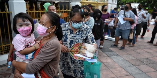 Catat Rekor Kasus Positif dan Kematian Covid-19, Bangkok Berlakukan Pembatasan Ketat