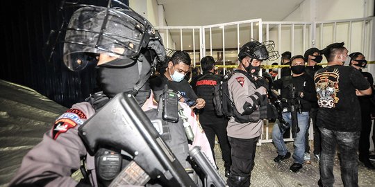 Terduga Teroris di Jakarta-Babel Pesan Senjata untuk Dikirim ke Poso