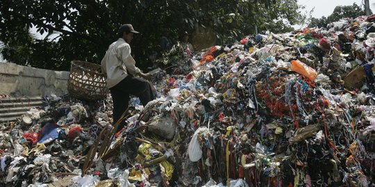 Pemerintah Kejar Target Pengurangan 40 Juta Ton Sampah Pada 2025