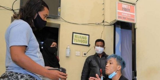 Polisi Tangkap 3 Pemuda Curi Boneka Pocong untuk Alat Sosialisasi Prokes di Madiun