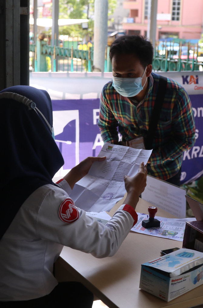 penerapan strp di stasiun kereta