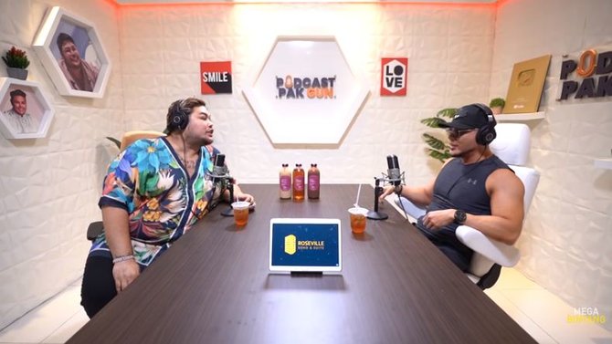 potret studio podcast 4 publik figur punya deddy corbuzier ditaksir senilai rp400 j
