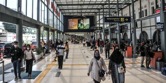 Petugas Masih Temukan Aktivitas Malam di Lokasi Industri Bekasi Saat PPKM Darurat