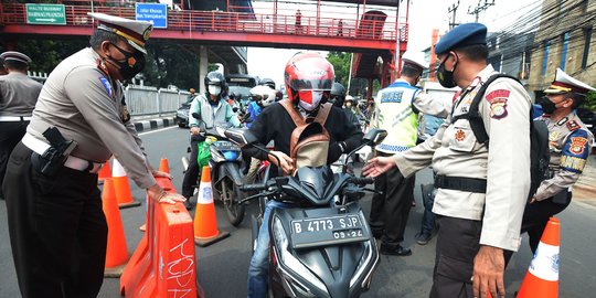 Penyekatan Kendaraan di Ibu Kota Ditambah Jadi 100 Titik