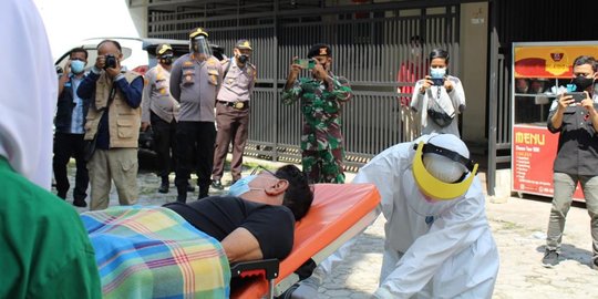 Pasien Positif Covid-19 di Pekanbaru yang Isoman di Rumah Dijemput Polisi