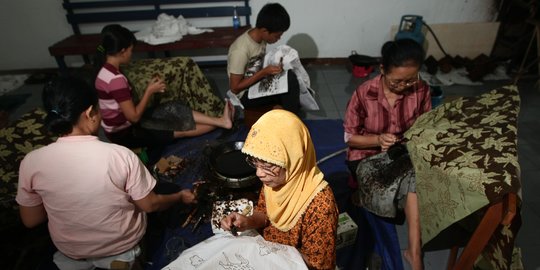 UMKM Berperan Penting bagi Pertumbuhan dan Penyerapan Tenaga Kerja Indonesia