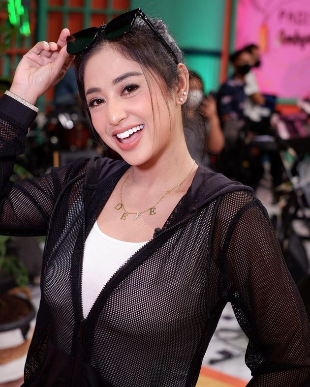 para artis ini berhasil sembuh dari covid 19 terbaru indy barends