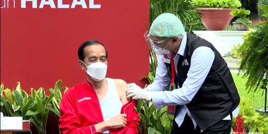 Jokowi Harap Vaksinasi Covid-19 Rampung Akhir Tahun