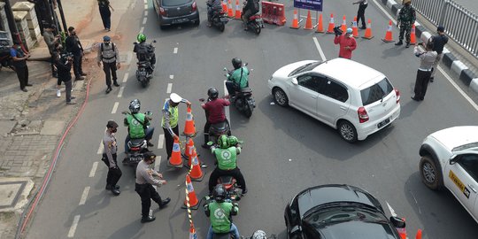 Dapat Prioritas, Ojek Online Boleh Lewat Titik Penyekatan