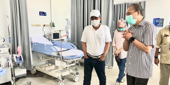 Direktur Pertamina Pantau Kesiapan Pertamedika di RS Darurat Covid Asrama Haji