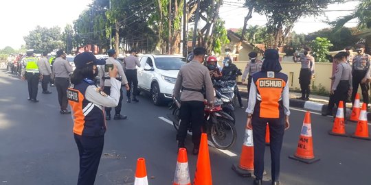 Luhut: Bukan Pilihan Mudah Bagi Pemerintah Memutuskan PPKM Darurat