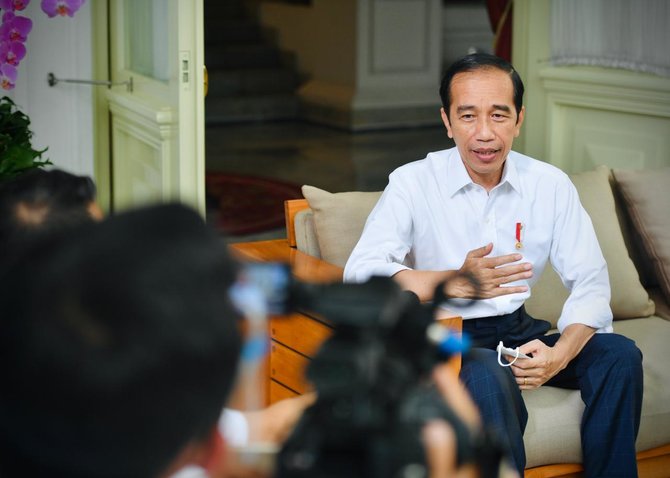 jokowi di istana negara