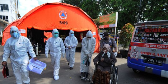 Askrindo Beri Bantuan Tenda Darurat ke RS Rujukan Covid-19 di Jakarta