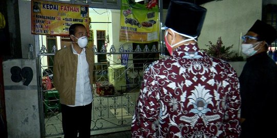 Kepercayaan Publik Terus Tergerus, Jokowi Harus Perbaiki Penanganan Pandemi Covid-19