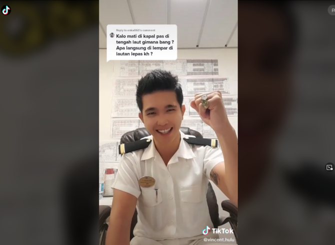 pelaut bongkar proses saat kru meninggal di atas kapal