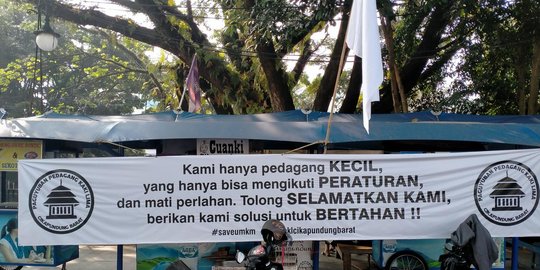 Tak Bisa Berjualan selama PPKM Darurat, Paguyuban PKL di Bandung Lakukan Ini