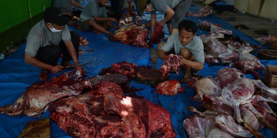 8 Ton Rendang dan Sembako Akan Dibagikan ke Warga Jakarta yang Isolasi Mandiri