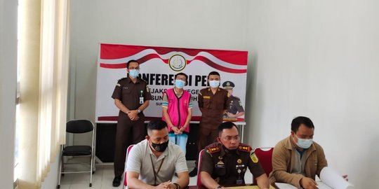 Pulang dari Malaysia, DPO Kasus Korupsi APBD Sungai Penuh Jambi Diciduk Kejaksaan