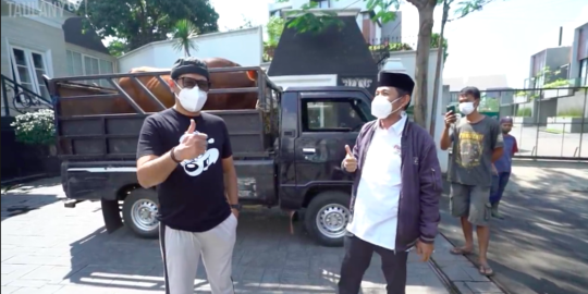 Andre Taulany Pilih Tak Bagikan Sapi Kurban 1 Ton ke Tetangga, Ini Alasannya