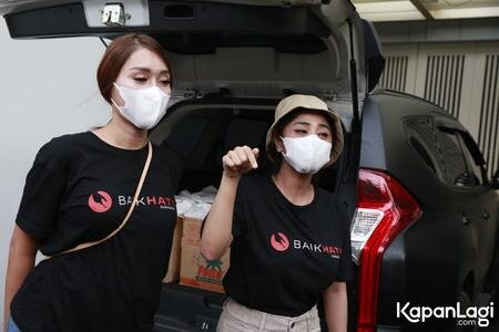 depe dan lucinta luna bagi daging kurban