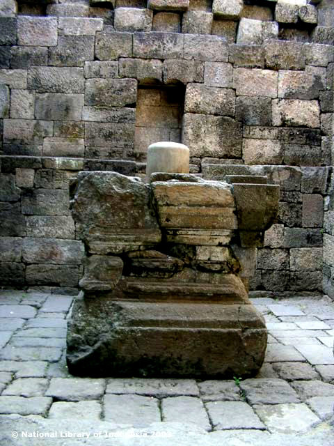 candi badut malang jawa timur